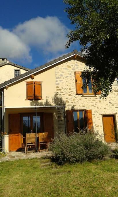 Grange En Pierres. Grand Jardin Et Belle Vue Villa Saurat ภายนอก รูปภาพ